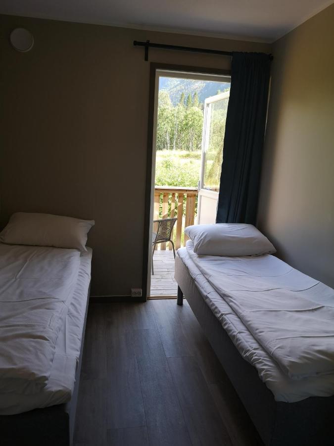 Kinsarvik Hostel Exterior photo
